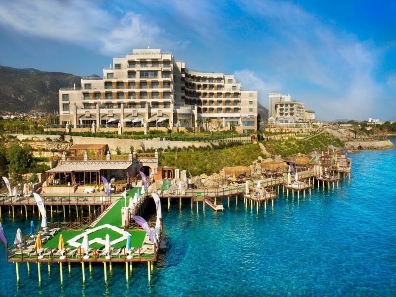  Merit Royal & Royal Premium