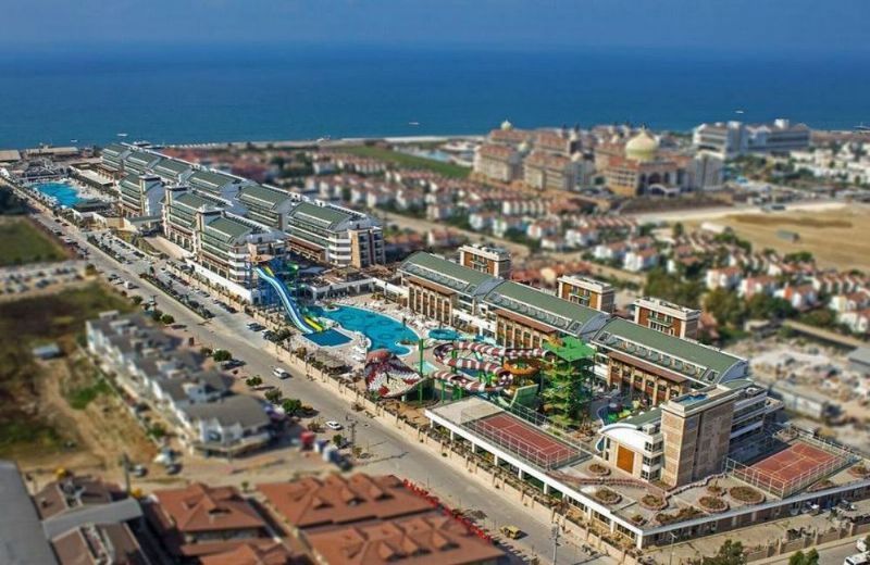 Crystal Waterworld Resort & Spa